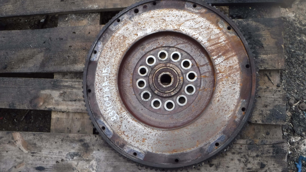 33404 Маховик 3680921 3680913 Каминс 15 CUMMINS 15 ISX450ST VOLVO VNL